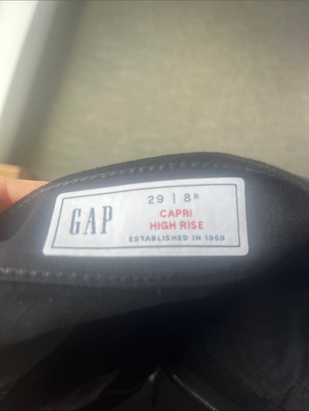 GAP Capri High Rise Set - Picture 5 of 6